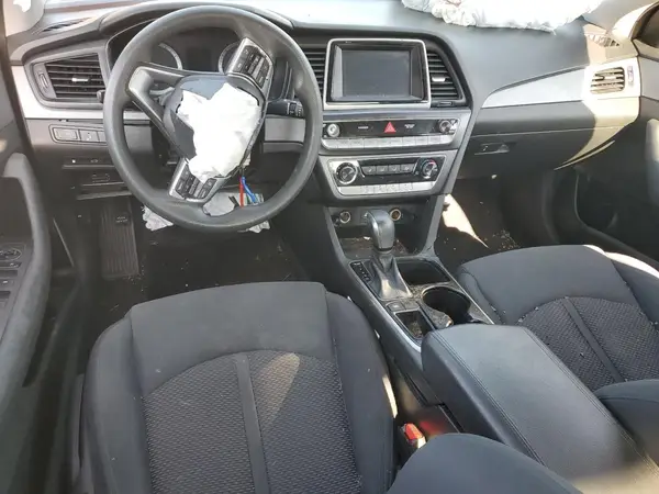 5NPE24AF4JH700280 2018 HYUNDAI SONATA - Image 8
