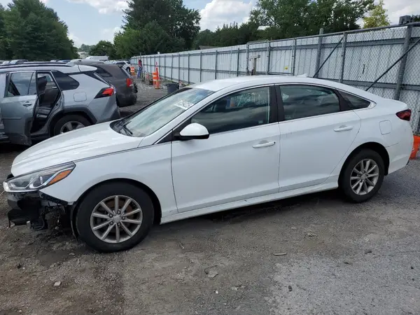 5NPE24AF4JH709951 2018 HYUNDAI SONATA - Image 1
