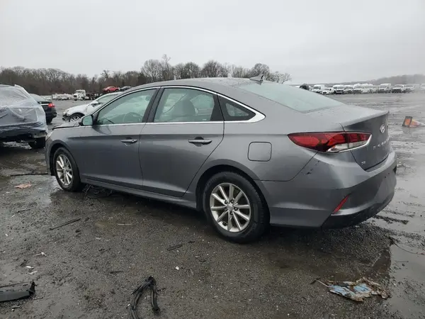 5NPE24AF4JH710047 2018 HYUNDAI SONATA - Image 2
