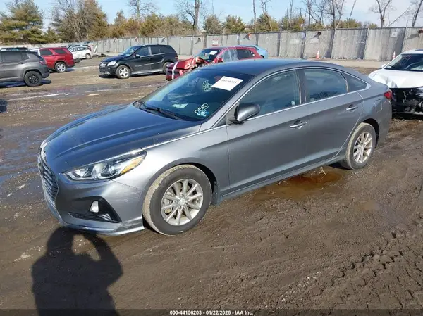 5NPE24AF4JH712932 2018 HYUNDAI SONATA - Image 2