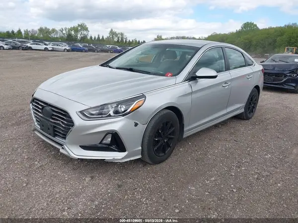 5NPE24AF4JH713935 2018 HYUNDAI SONATA - Image 2