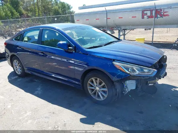 5NPE24AF4JH714227 2018 HYUNDAI SONATA - Image 1