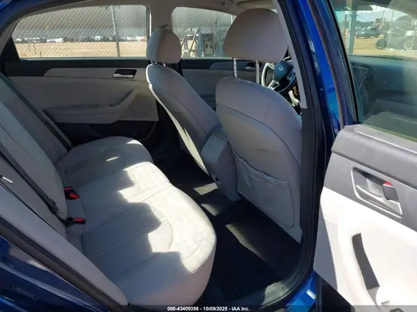 5NPE24AF4JH714227 2018 HYUNDAI SONATA - Image 8