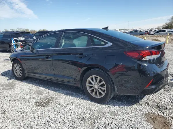 5NPE24AF4JH715135 2018 HYUNDAI SONATA - Image 2