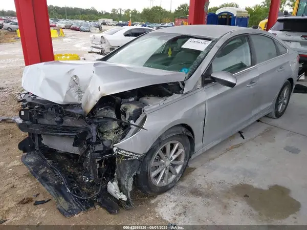 5NPE24AF4JH715491 2018 HYUNDAI SONATA - Image 2