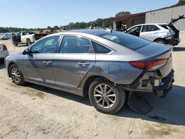 5NPE24AF4JH727527 2018 HYUNDAI SONATA - Image 2