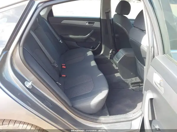 5NPE24AF4KH731448 2019 HYUNDAI SONATA - Image 8