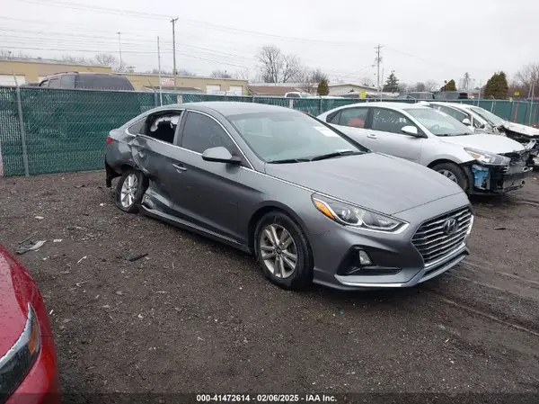 5NPE24AF4KH732258 2019 HYUNDAI SONATA - Image 1