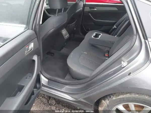 5NPE24AF4KH732258 2019 HYUNDAI SONATA - Image 8