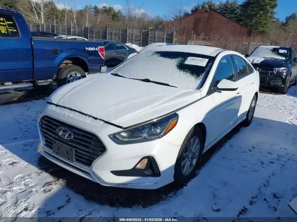 5NPE24AF4KH735273 2019 HYUNDAI SONATA - Image 2