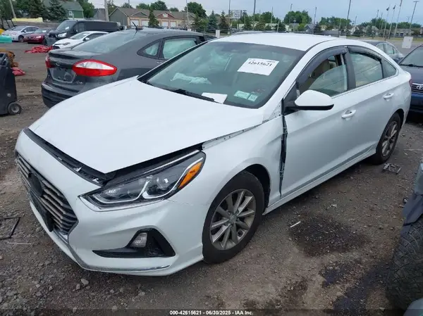 5NPE24AF4KH735550 2019 HYUNDAI SONATA - Image 2