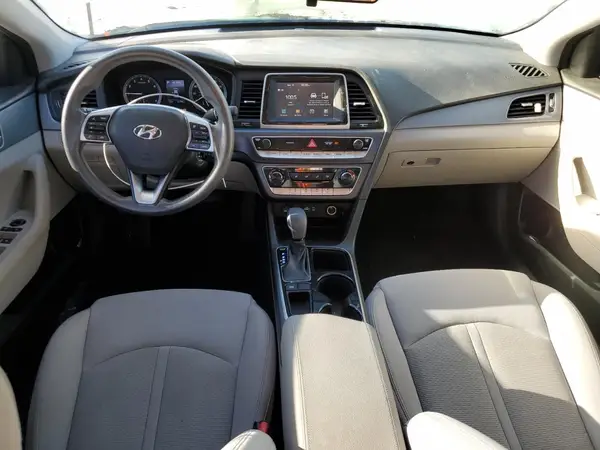 5NPE24AF4KH736794 2019 HYUNDAI SONATA - Image 8