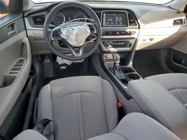 5NPE24AF4KH737072 2019 HYUNDAI SONATA - Image 8