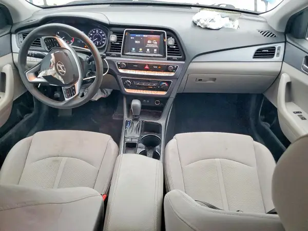 5NPE24AF4KH737122 2019 HYUNDAI SONATA - Image 8