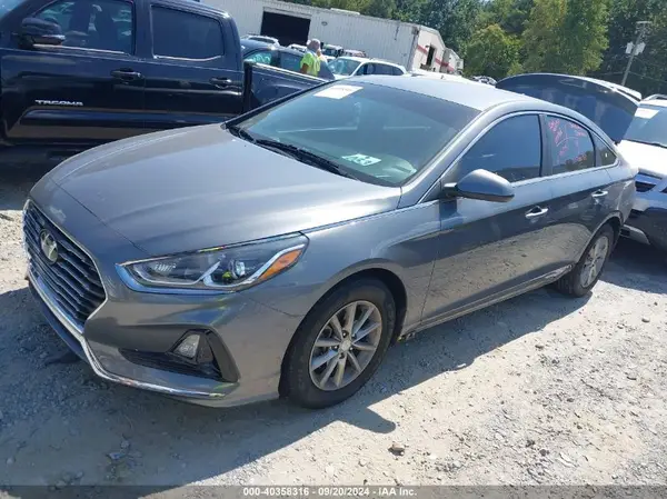 5NPE24AF4KH739257 2019 HYUNDAI SONATA - Image 2