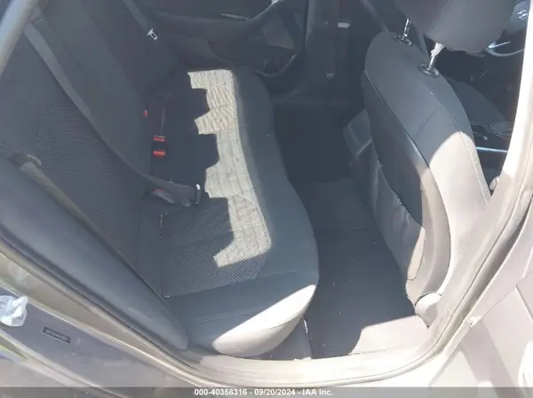 5NPE24AF4KH739257 2019 HYUNDAI SONATA - Image 8