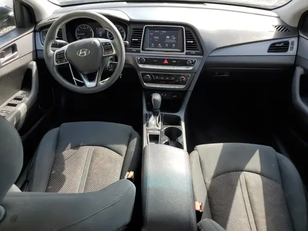 5NPE24AF4KH740070 2019 HYUNDAI SONATA - Image 8