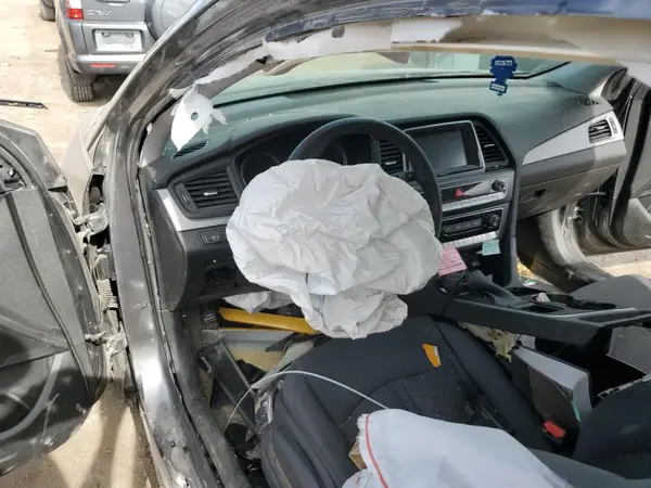 5NPE24AF4KH743597 2019 HYUNDAI SONATA - Image 8