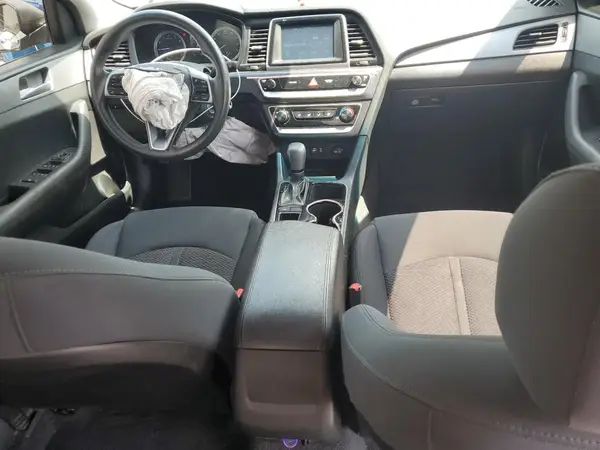 5NPE24AF4KH744684 2019 HYUNDAI SONATA - Image 8
