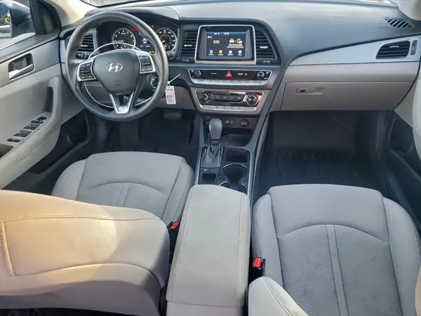 5NPE24AF4KH744961 2019 HYUNDAI SONATA - Image 8