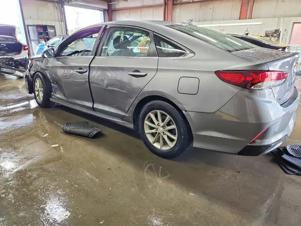 5NPE24AF4KH746466 2019 HYUNDAI SONATA - Image 2