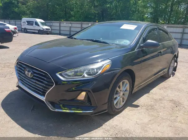 5NPE24AF4KH754311 2019 HYUNDAI SONATA - Image 2