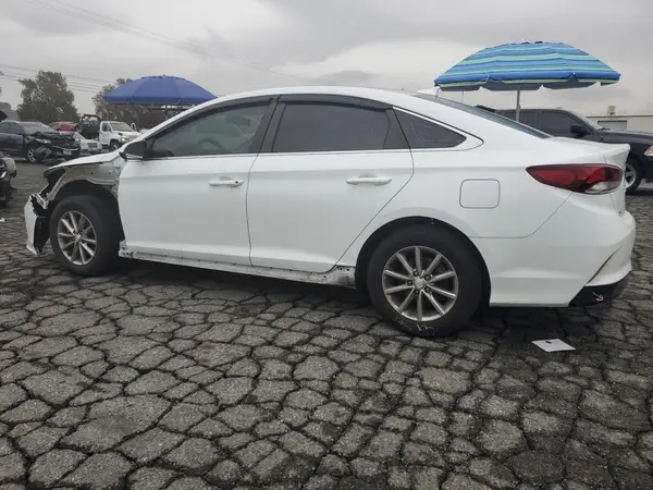 5NPE24AF4KH757032 2019 HYUNDAI SONATA - Image 2