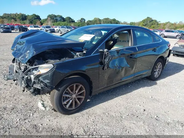 5NPE24AF4KH759394 2019 HYUNDAI SONATA - Image 2