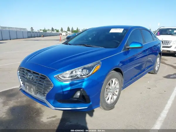 5NPE24AF4KH760853 2019 HYUNDAI SONATA - Image 2