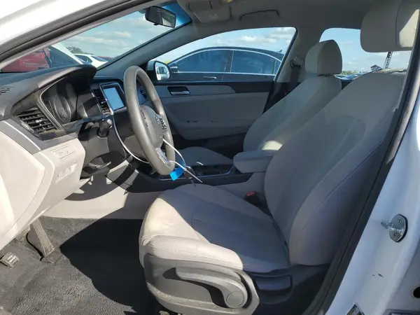 5NPE24AF4KH762473 2019 HYUNDAI SONATA - Image 8