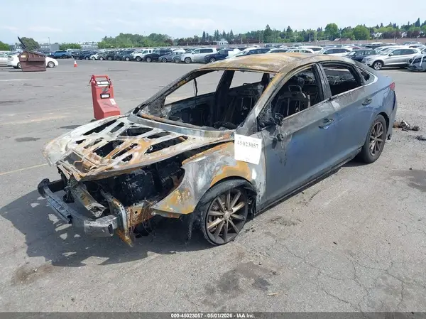 5NPE24AF4KH763946 2019 HYUNDAI SONATA - Image 2