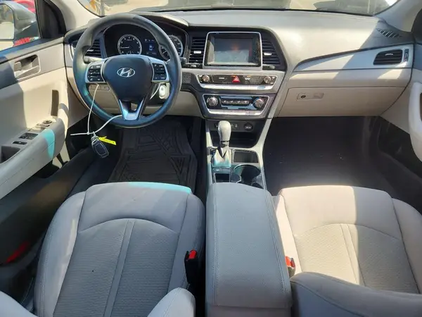 5NPE24AF4KH765793 2019 HYUNDAI SONATA - Image 8