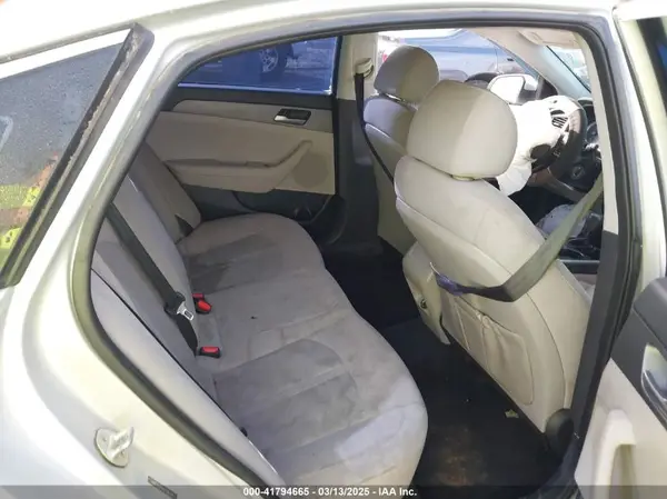 5NPE24AF4KH766121 2019 HYUNDAI SONATA - Image 8