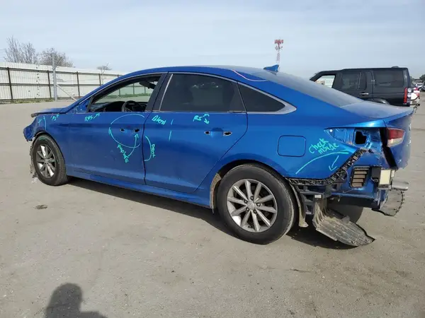 5NPE24AF4KH768788 2019 HYUNDAI SONATA - Image 2