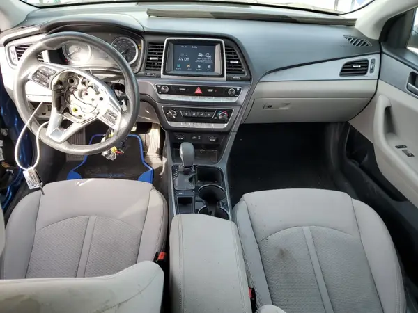 5NPE24AF4KH768788 2019 HYUNDAI SONATA - Image 8