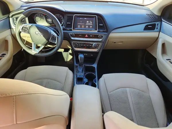 5NPE24AF4KH771822 2019 HYUNDAI SONATA - Image 8