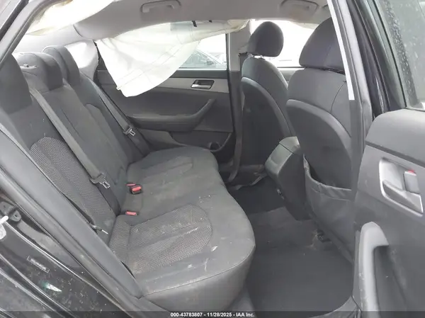 5NPE24AF4KH775563 2019 HYUNDAI SONATA - Image 8