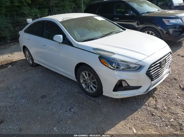 5NPE24AF4KH775708 2019 HYUNDAI SONATA - Image 1