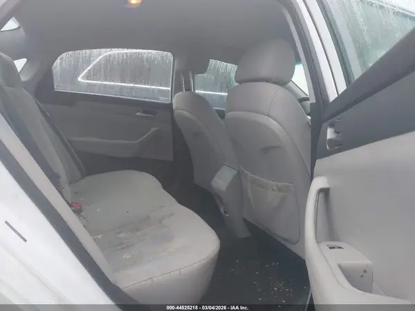5NPE24AF4KH776227 2019 HYUNDAI SONATA - Image 8