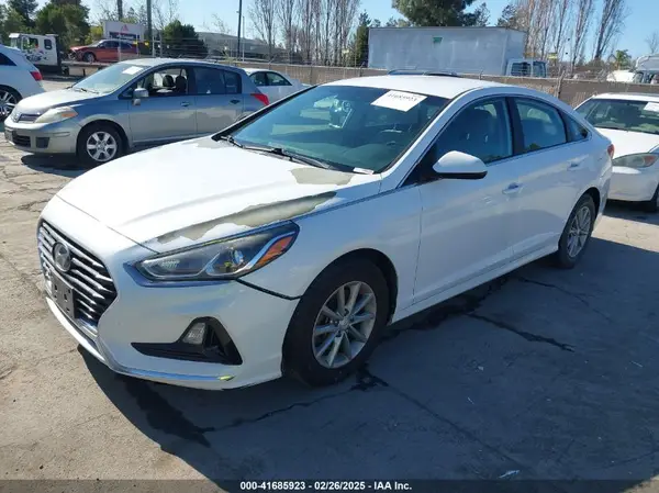 5NPE24AF4KH777071 2019 HYUNDAI SONATA - Image 2