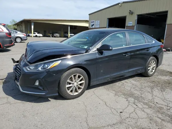 5NPE24AF4KH777457 2019 HYUNDAI SONATA - Image 1
