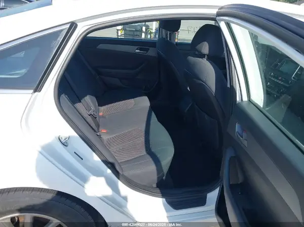 5NPE24AF4KH780844 2019 HYUNDAI SONATA - Image 8