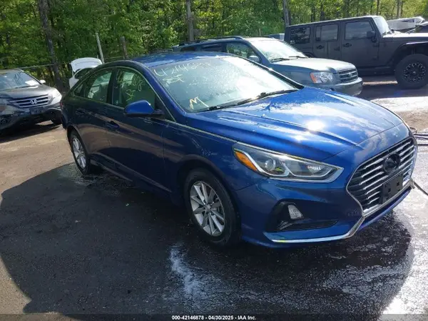 5NPE24AF4KH780973 2019 HYUNDAI SONATA - Image 1