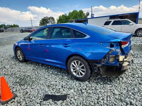 5NPE24AF4KH783596 2019 HYUNDAI SONATA - Image 2