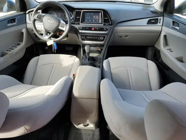 5NPE24AF4KH783601 2019 HYUNDAI SONATA - Image 8