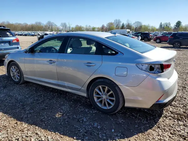 5NPE24AF4KH785770 2019 HYUNDAI SONATA - Image 2
