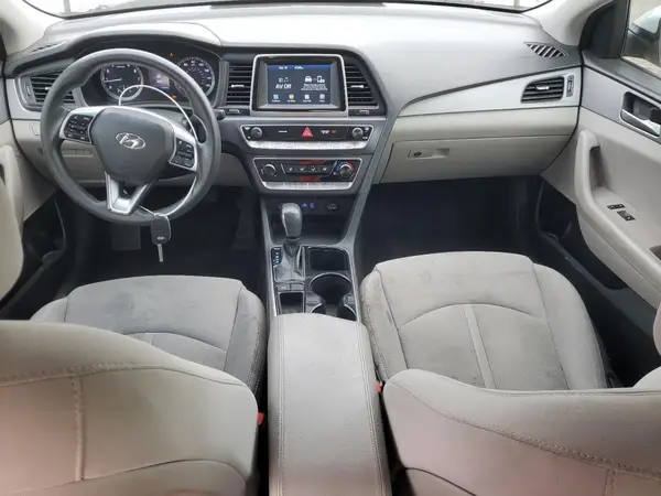 5NPE24AF4KH786479 2019 HYUNDAI SONATA - Image 8
