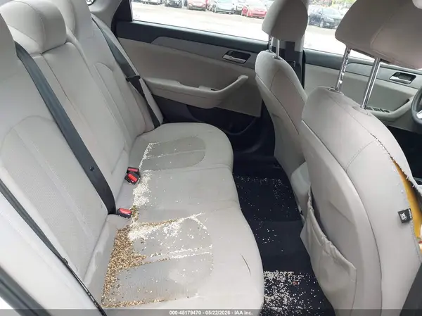 5NPE24AF4KH786742 2019 HYUNDAI SONATA - Image 8