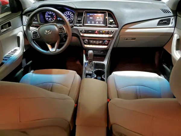 5NPE24AF4KH789592 2019 HYUNDAI SONATA - Image 8