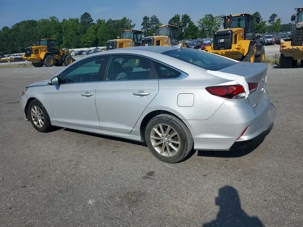5NPE24AF4KH790211 2019 HYUNDAI SONATA - Image 2
